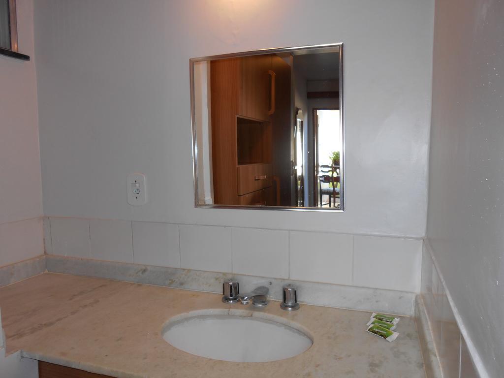 Happy Hotel Girassol Porto Seguro Quarto foto