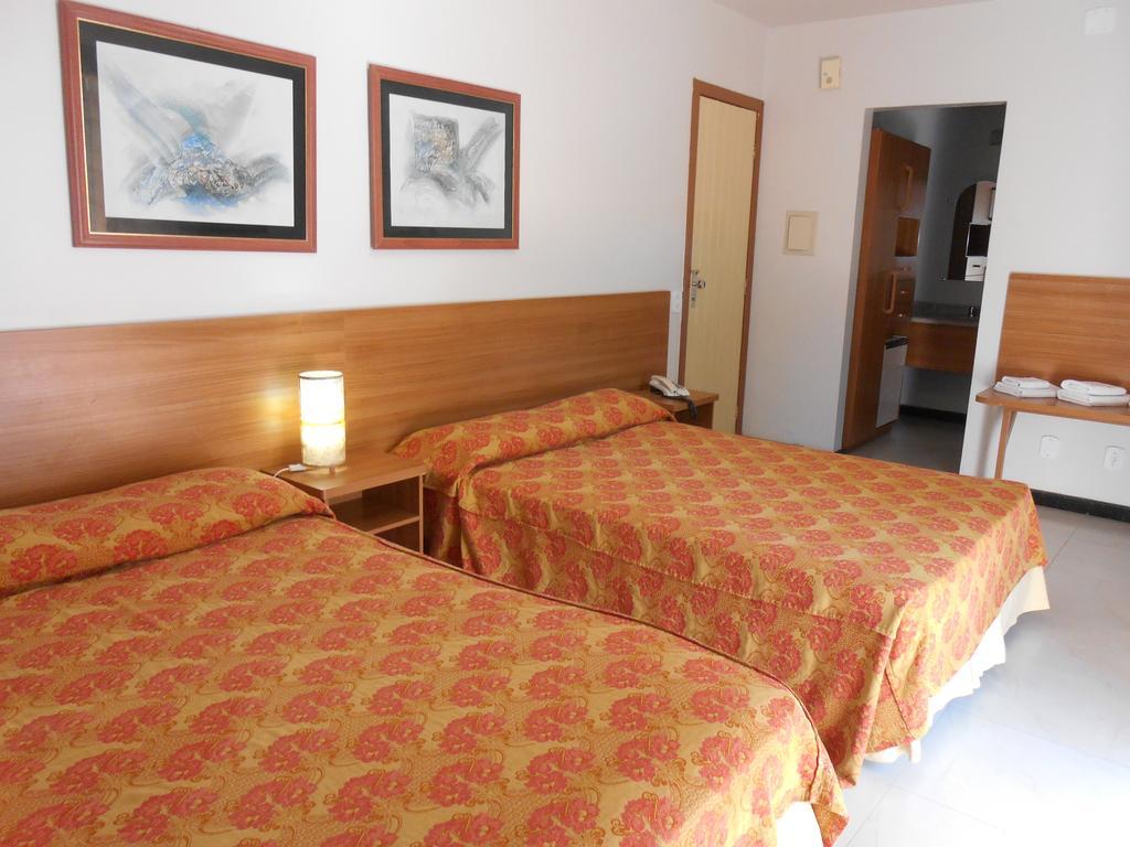 Happy Hotel Girassol Porto Seguro Quarto foto